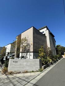 東京都三鷹市井の頭３丁目