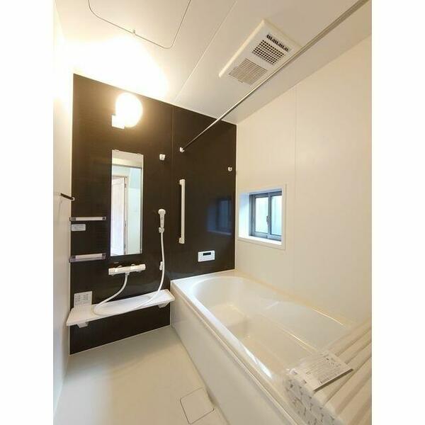 detached 東京都西東京市北原町２丁目

地図を見る