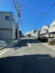 千葉県市川市相之川1丁目