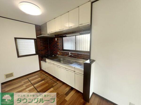 detached 東京都福生市大字熊川

地図を見る