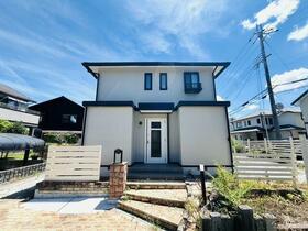 兵庫県三田市ゆりのき台１丁目