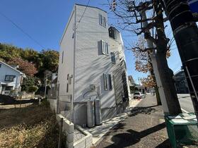 神奈川県横浜市磯子区栗木１丁目