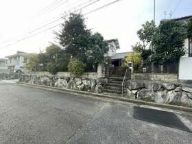 兵庫県川西市清和台東１丁目