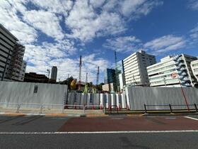 東京都港区赤坂７丁目