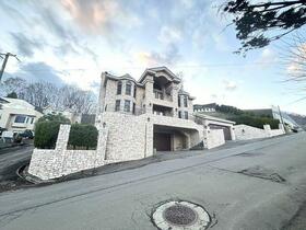 北海道札幌市中央区宮の森四条13丁目