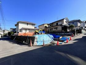 神奈川県横浜市旭区中沢２丁目