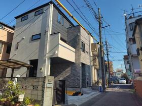 埼玉県川口市元郷３丁目