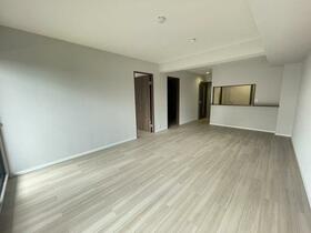 ロイヤルシャトー高槻