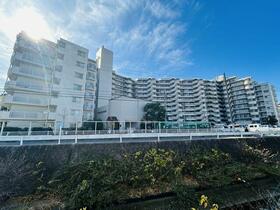 クローバーハイツ上野芝