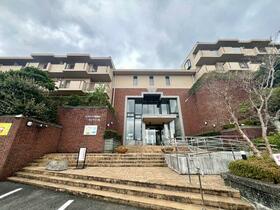 ロマネスク東油山アンベリールＡ棟