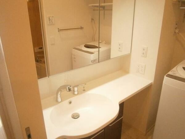 apartment 福島県双葉郡富岡町大字仏浜字西原
仏浜の賃貸情報を見る
物件地図