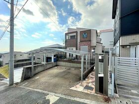 兵庫県宝塚市雲雀丘１丁目