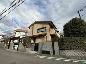 神奈川県横浜市青葉区すすき野３丁目