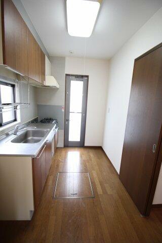 サンハイムＢ 101｜神奈川県横浜市都筑区南山田３丁目(賃貸テラスハウス3SLDK・--・80.00㎡)の写真 その10