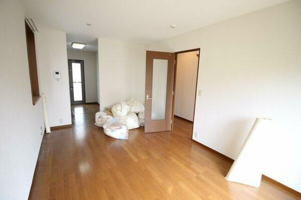 サンハイムＢ 101｜神奈川県横浜市都筑区南山田３丁目(賃貸テラスハウス3SLDK・--・80.00㎡)の写真 その8