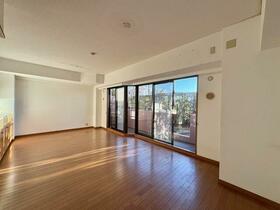 ヒルハイツ宮前平ウエスト