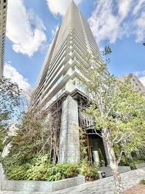 プレミストタワー靱本町