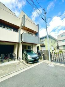 神奈川県川崎市中原区小杉御殿町１丁目