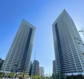 ＨＡＲＵＭＩ　ＦＬＡＧ　ＳＵＮＶＩＬＬＡＧＥ　Ｔ棟