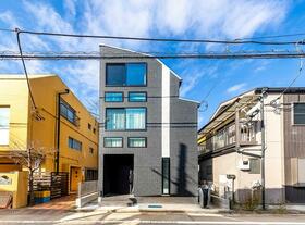 東京都目黒区洗足１丁目