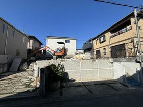 兵庫県川西市緑台１丁目