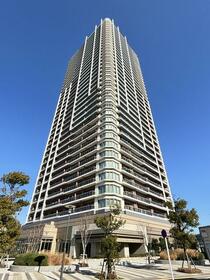 幕張ベイパーククロスタワー