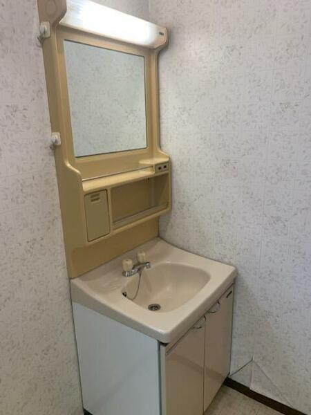 detached 埼玉県飯能市大字唐竹

地図を見る