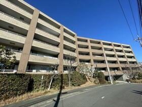 グランディスタ青葉台