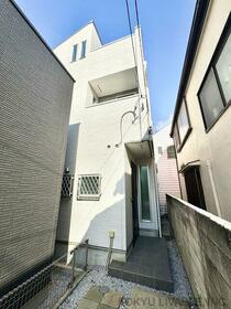 東京都世田谷区桜３丁目