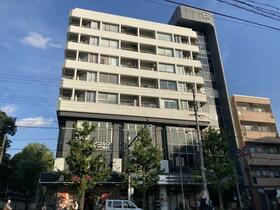 プランタンビル