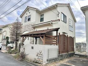 東京都多摩市豊ヶ丘２丁目