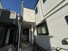 東京都足立区東伊興４丁目