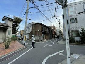 東京都豊島区池袋２丁目