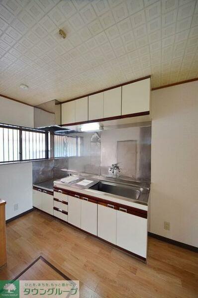 detached 埼玉県三郷市鷹野５丁目

地図を見る