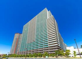 武蔵浦和ＳＫＹ＆ＧＡＲＤＥＮ