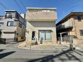 埼玉県さいたま市南区関１丁目