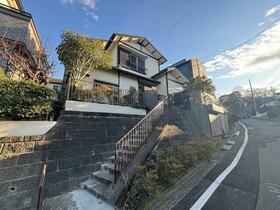 東京都町田市金井ヶ丘１丁目