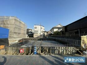 兵庫県尼崎市久々知１丁目