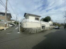 大阪府箕面市粟生外院４丁目