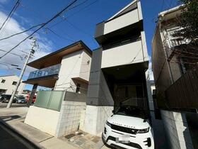 愛知県名古屋市千種区丸山町３丁目