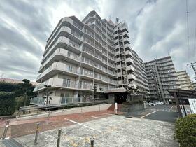 メゾンドール高石