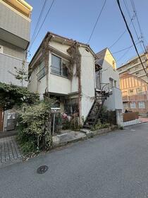 東京都中野区中央２丁目