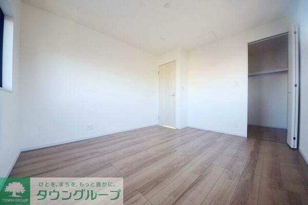 detached 埼玉県八潮市大字大瀬
地図を見る