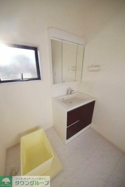 detached 埼玉県八潮市大字大瀬
地図を見る