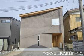 埼玉県川口市鳩ヶ谷本町３丁目