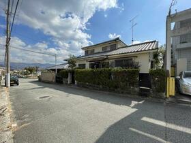 兵庫県川西市湯山台１丁目