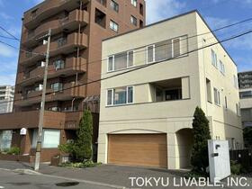 北海道札幌市中央区南二条西２３丁目