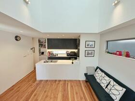 東京都品川区西品川２丁目