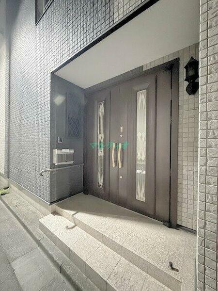 detached 東京都荒川区東日暮里３丁目

地図を見る