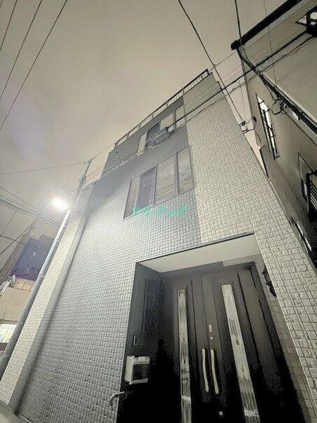 detached 東京都荒川区東日暮里３丁目

地図を見る